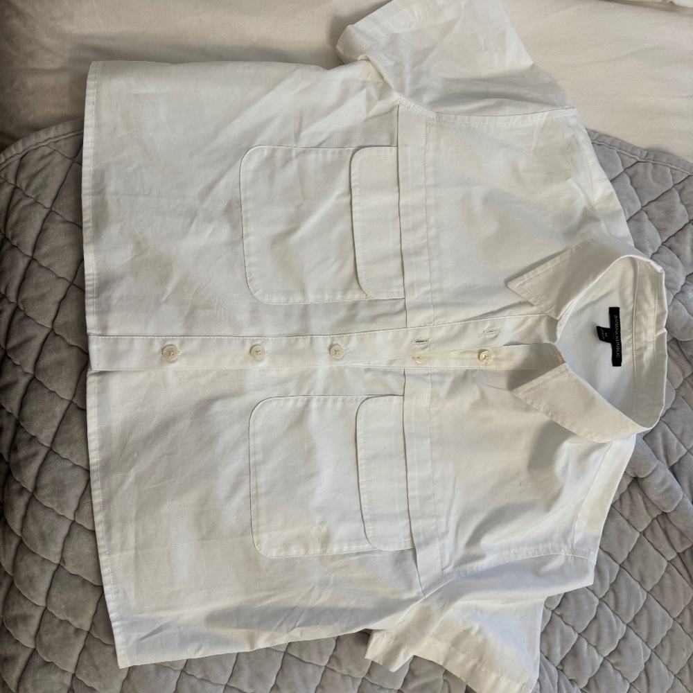 Banana republic cropped button down